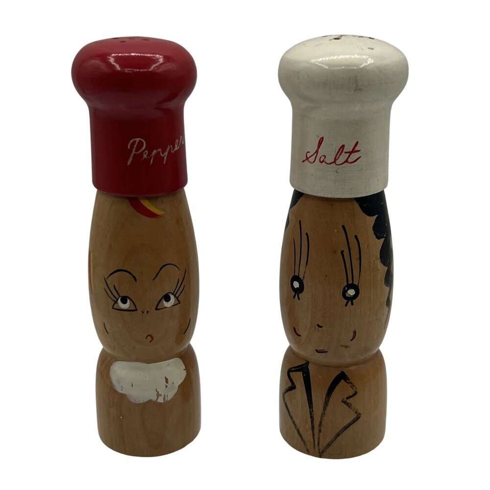 Vintage Retro 60s Kitchen Tall Wooden Novelty Salt Pepper Shakers Set 5.5"x2"
